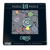 Q PUZZLE: SHAKE DISPLAY