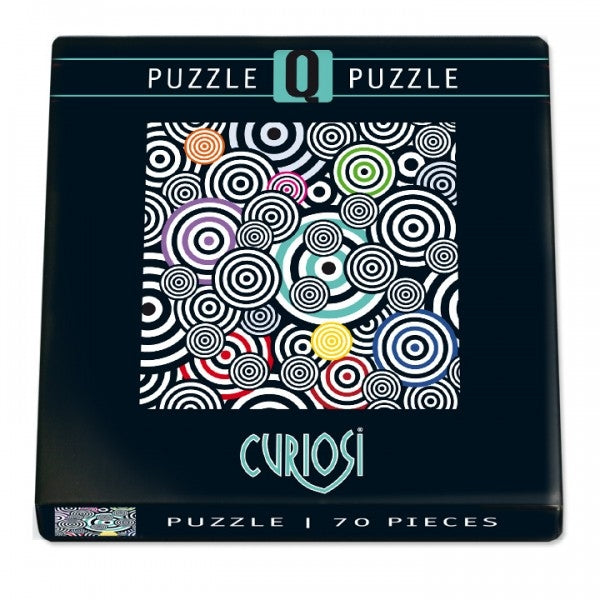 Q PUZZLE: SHAKE DISPLAY