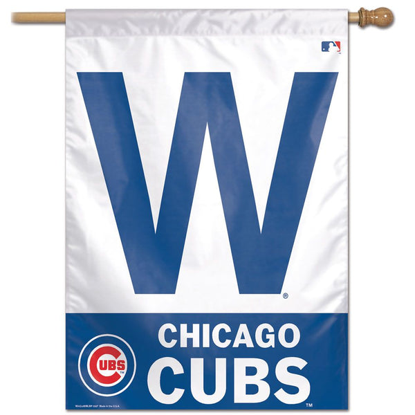 CHICAGO CUBS VERTICAL FLAG 28" X 40"