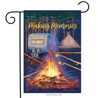 Making Memories Garden Flag