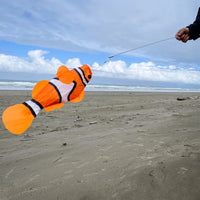 18" CLOWNFISH ON WAND